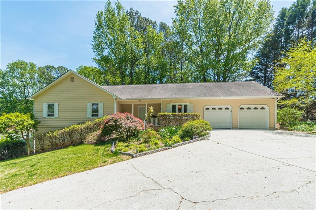 Great find! Ranch home that sits on a finished basement on a quiet culdesac lot. This home does not have an HOA. Brand new HVAC system and water heater is less than 1 year. Close proximity to shopping, dining and medical facilities. As you walk inside you enter the great room that has tile floors and a fireplace as the focal point of the room. The dining room is just to the right and is connected to a huge kitchen. Enjoy preparing your meals with double ovens, granite countertops and tons of room for storage. The breakfast nook has a bay window that provides plenty of natural light. All the bedrooms are on the opposite side of the home. The owner's retreat is spacious and includes an updated bathroom with a large shower and granite countertops on the vanity. The other two secondary bedrooms share another updated bathroom. The basement has a very large flex area and a full bath. The 1 acre plus lot provides plenty of space to relax, garden or play.
