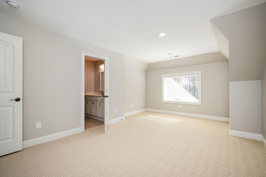 Kennesaw, Georgia, 30152, United States, 5 Bedrooms Bedrooms, ,4 BathroomsBathrooms,Residential,Active,2013672