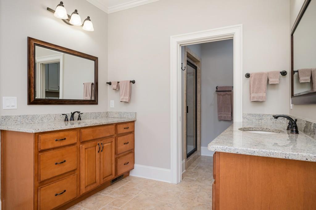 Kennesaw, Georgia, 30152, United States, 5 Bedrooms Bedrooms, ,4 BathroomsBathrooms,Residential,Active,2013672