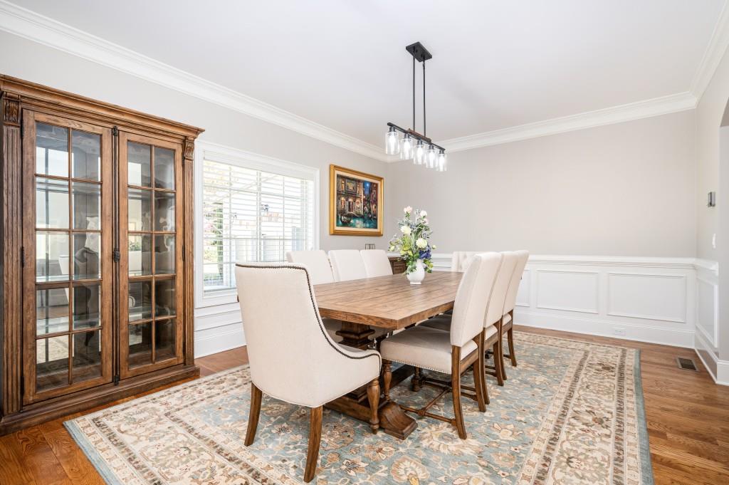 Kennesaw, Georgia, 30152, United States, 5 Bedrooms Bedrooms, ,4 BathroomsBathrooms,Residential,Active,2013672
