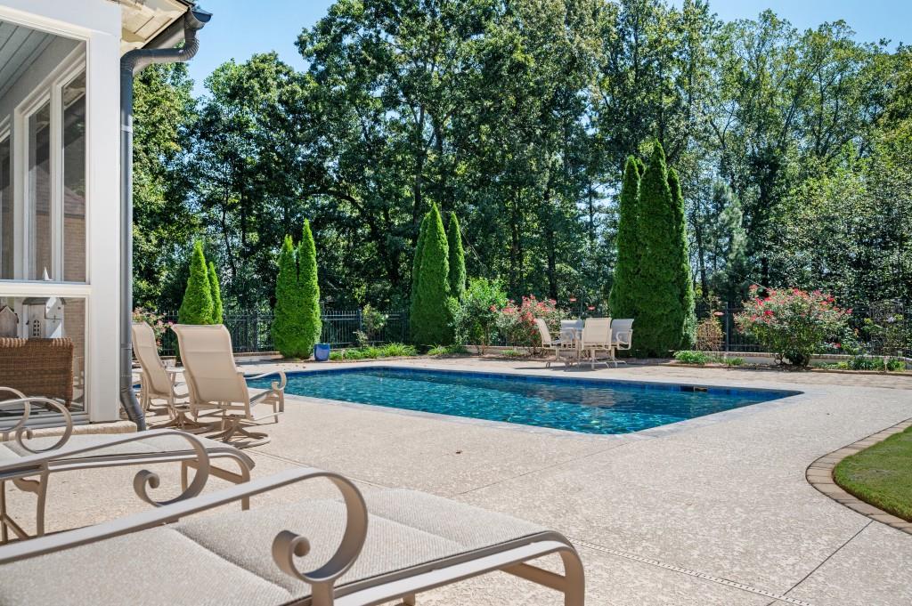 Kennesaw, Georgia, 30152, United States, 5 Bedrooms Bedrooms, ,4 BathroomsBathrooms,Residential,Active,2013672