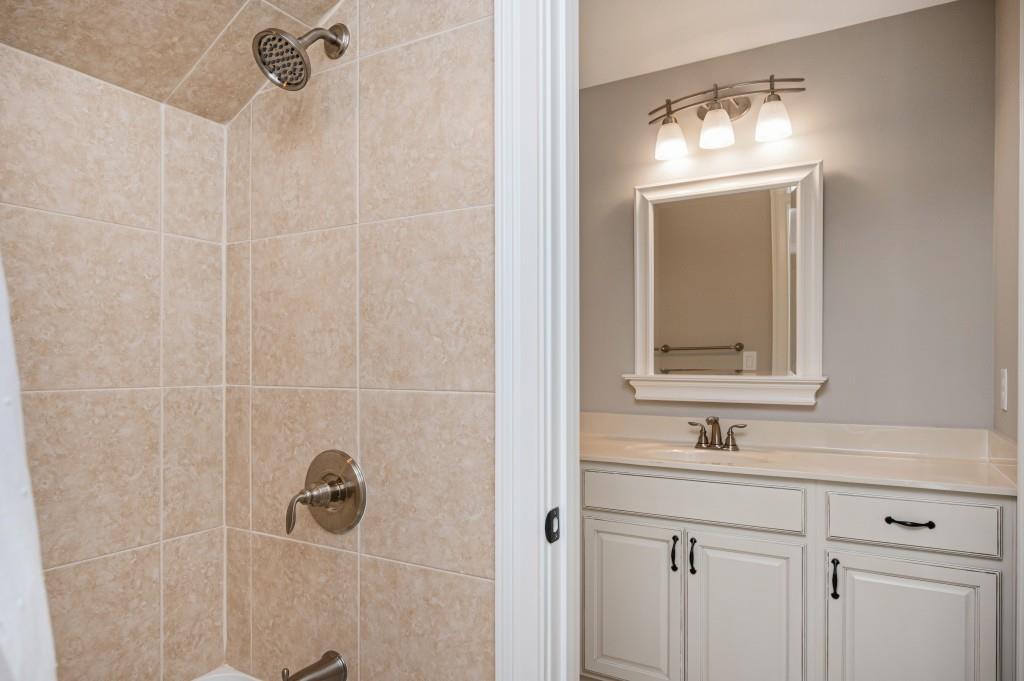 Kennesaw, Georgia, 30152, United States, 5 Bedrooms Bedrooms, ,4 BathroomsBathrooms,Residential,Active,2013672