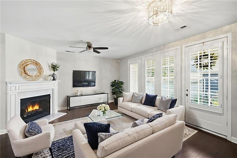 6088 Holly Park Lane SE