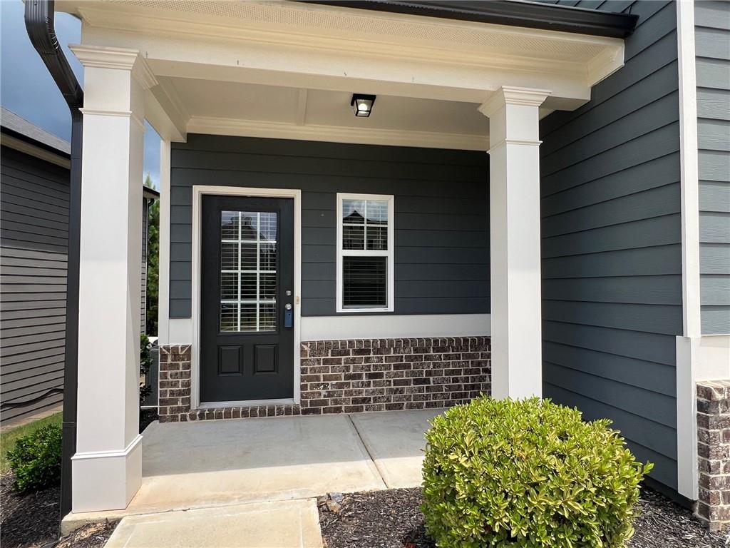370 Winston Circle