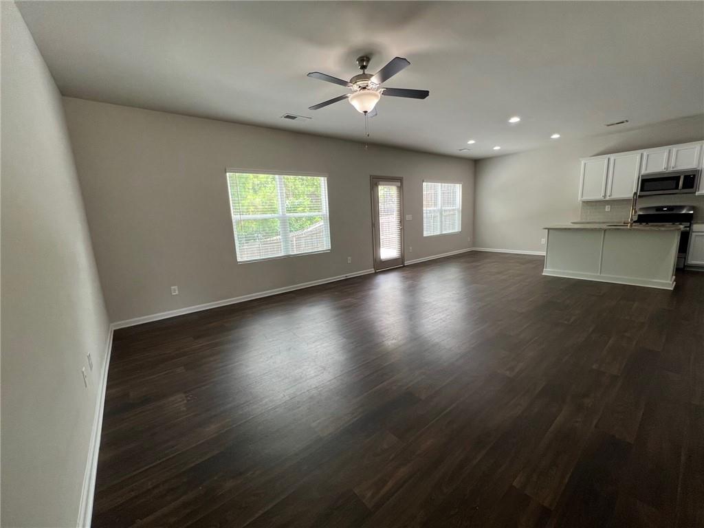 370 Winston Circle
