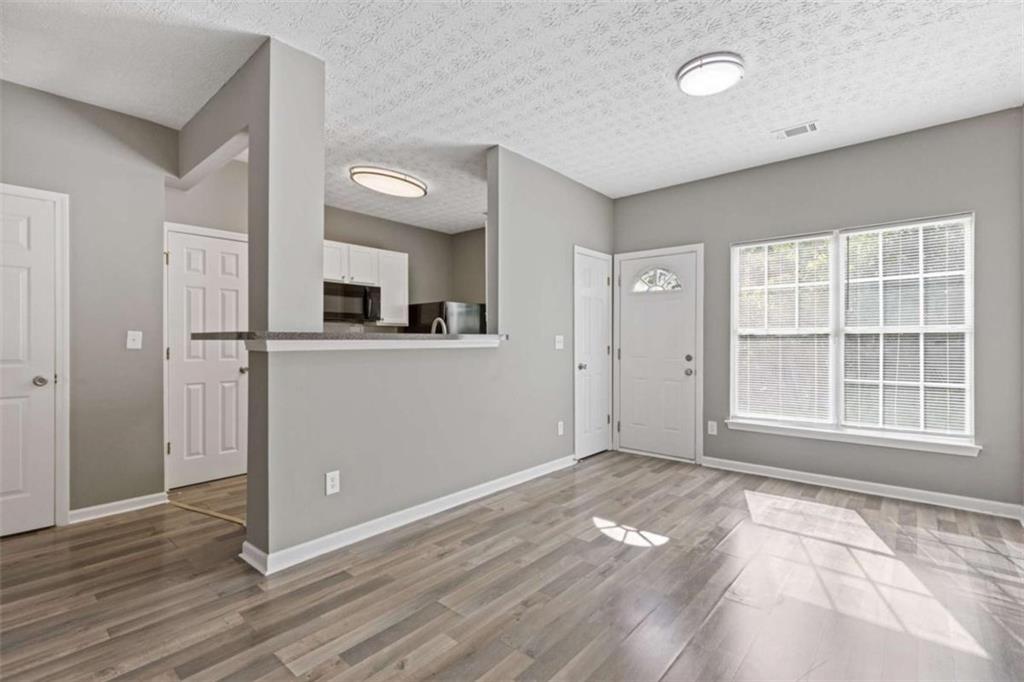2566 Walden Lake Drive, Decatur, Georgia image 9