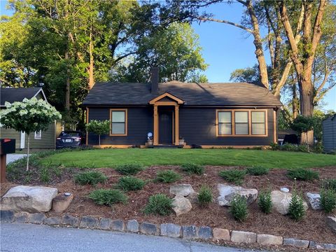 30 Holly Road NW Atlanta GA 30314