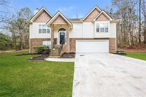 A home in Ellenwood