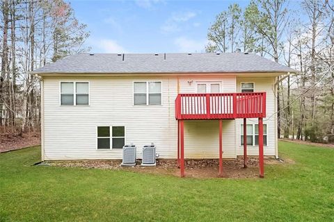 A home in Ellenwood