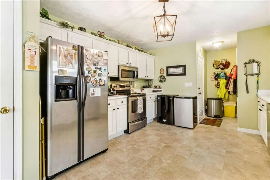 Winder, Georgia 30680, United States, 3 Bedrooms Bedrooms, ,2 BathroomsBathrooms,Residential,Pending,108169