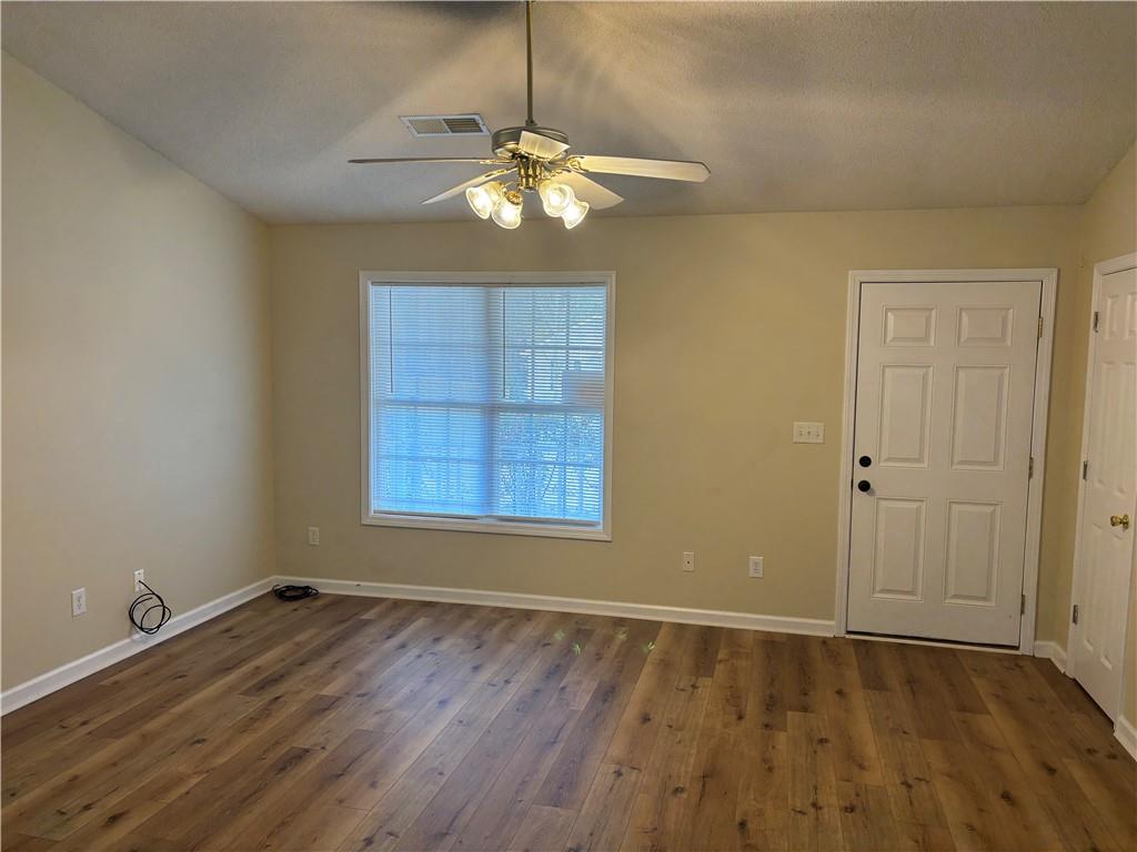 404 Thorn Thicket Drive