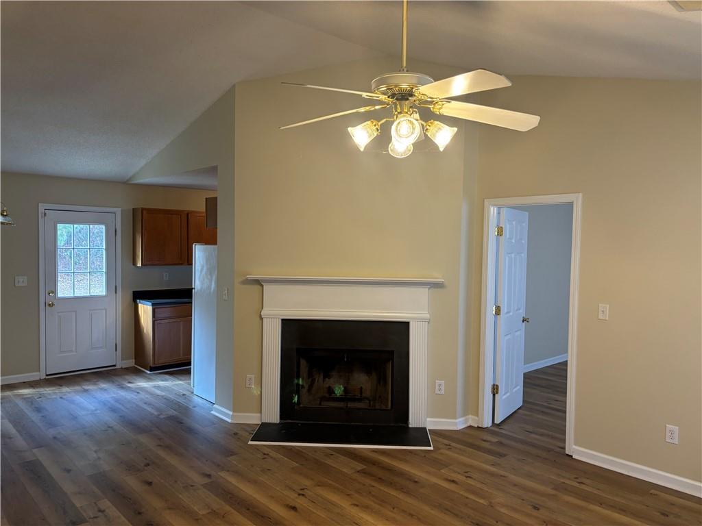 404 Thorn Thicket Drive