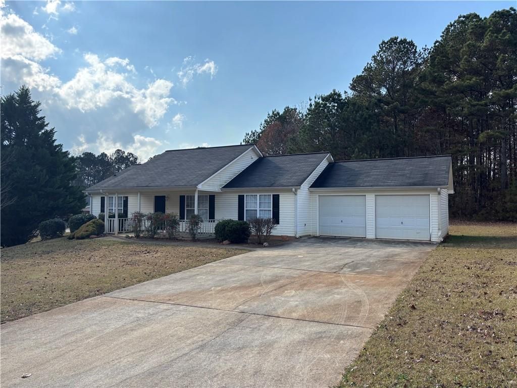 Photo of 404 Thorn Thicket Drive, Rockmart, GA 30153 (MLS # 7685575)