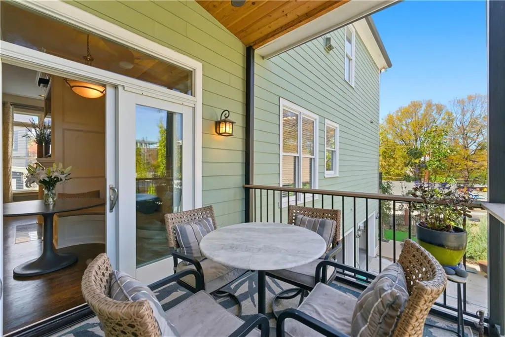 Atlanta, Georgia 30312, United States, 6 Bedrooms Bedrooms, ,7 BathroomsBathrooms,Residential,Active,245909