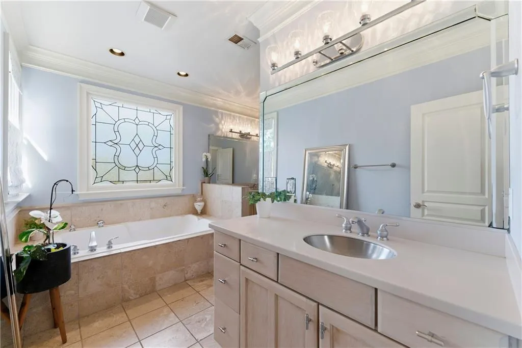 Atlanta, Georgia 30312, United States, 6 Bedrooms Bedrooms, ,7 BathroomsBathrooms,Residential,Active,245909