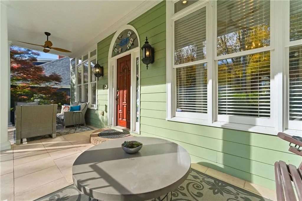 Atlanta, Georgia 30312, United States, 6 Bedrooms Bedrooms, ,7 BathroomsBathrooms,Residential,Active,245909