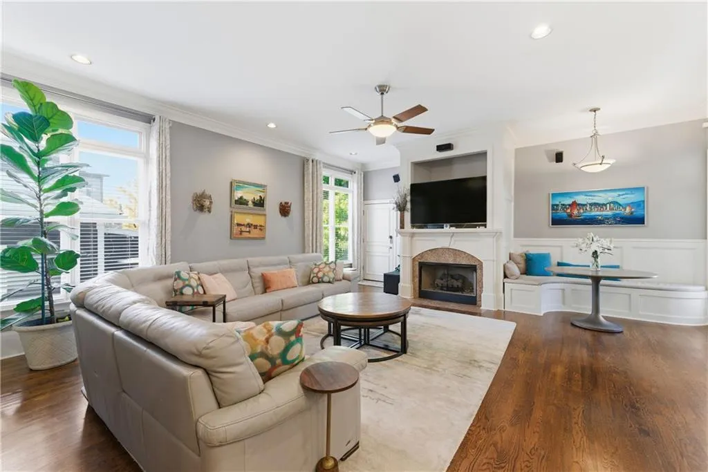 Atlanta, Georgia 30312, United States, 6 Bedrooms Bedrooms, ,7 BathroomsBathrooms,Residential,Active,245909