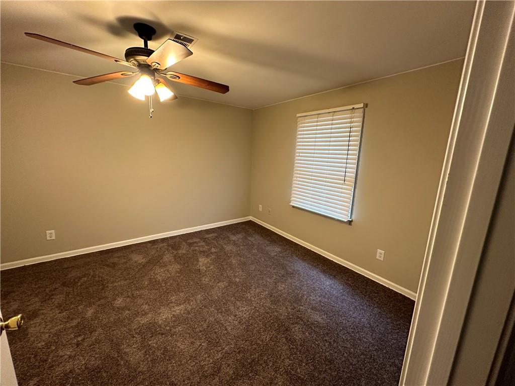 3 Fairway Drive NW
