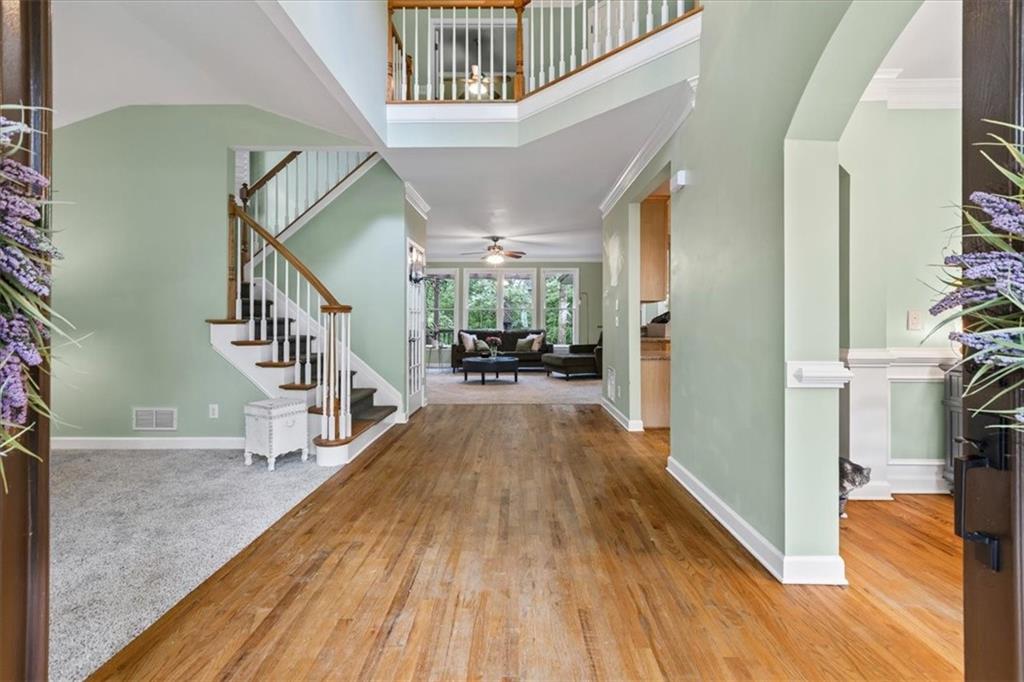 1788 River Bluff View