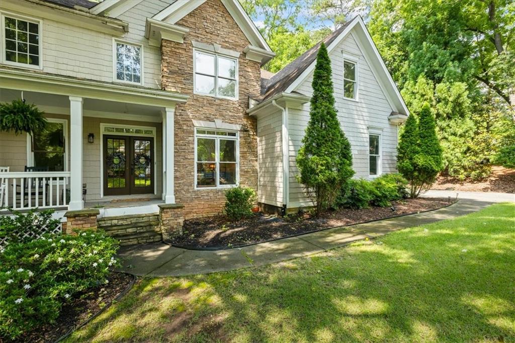 1788 River Bluff View