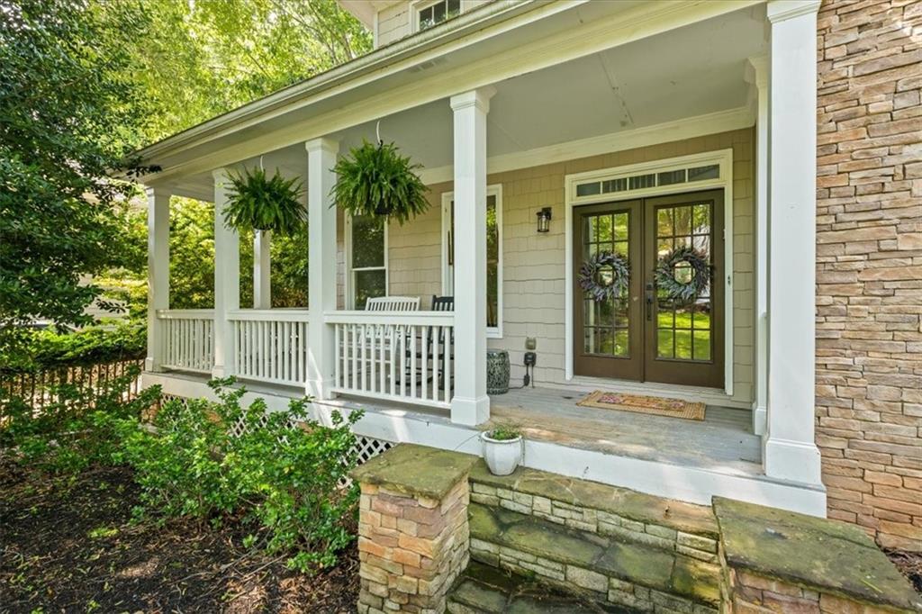 1788 River Bluff View