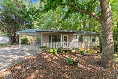 Homes For Sale - 3489 Bell Road<br/> Gainesville, GA 30507