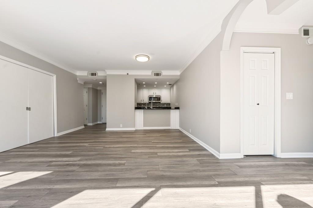 3481 Lakeside Drive NE 2303