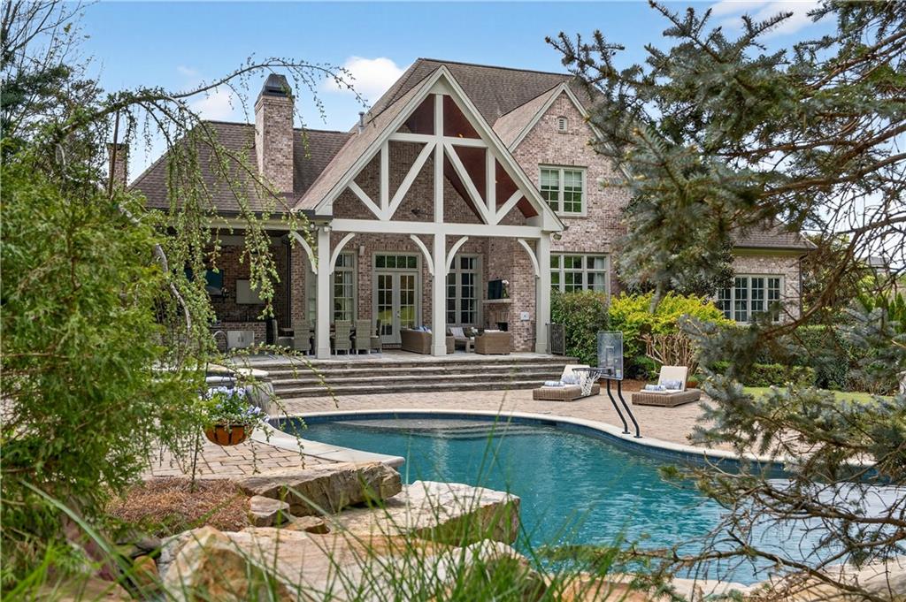 4915 Kettle River Point