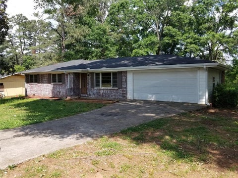Homes For Sale - 5193 Alder Lane<br/> Powder Springs, GA 30127