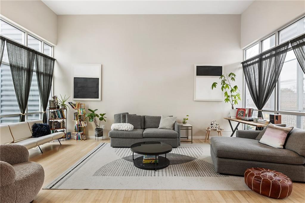 752 Moreland Avenue SE 8