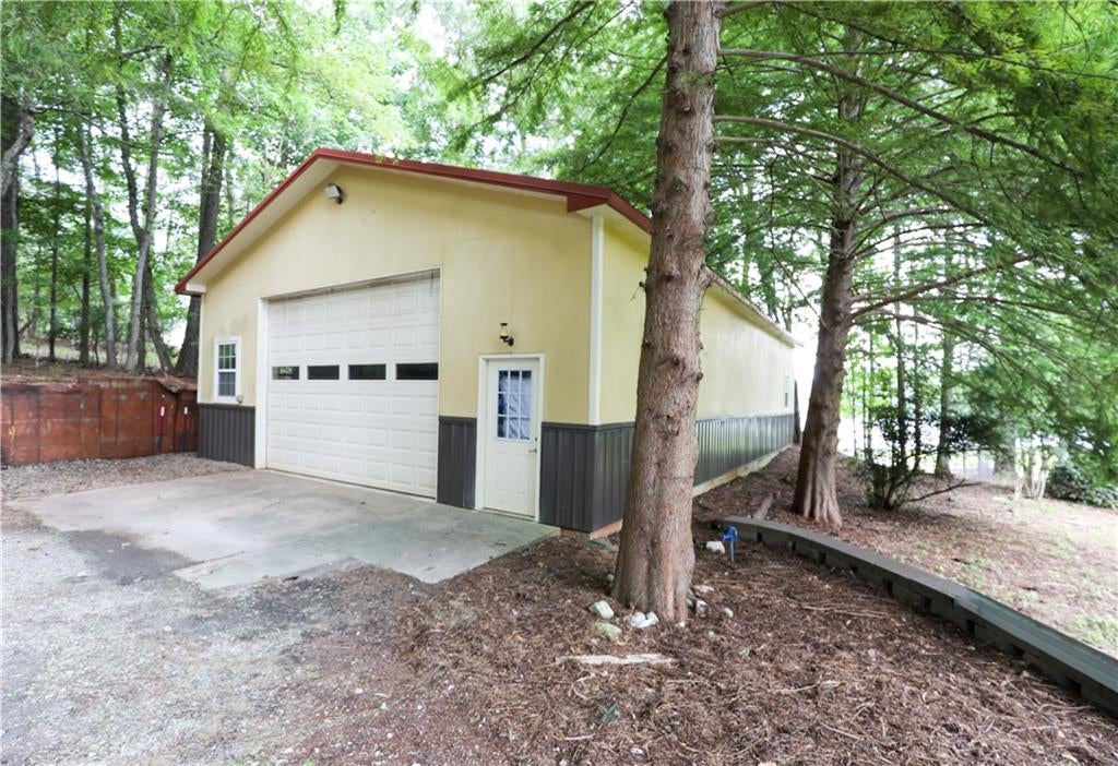 206 Enclave Lane
