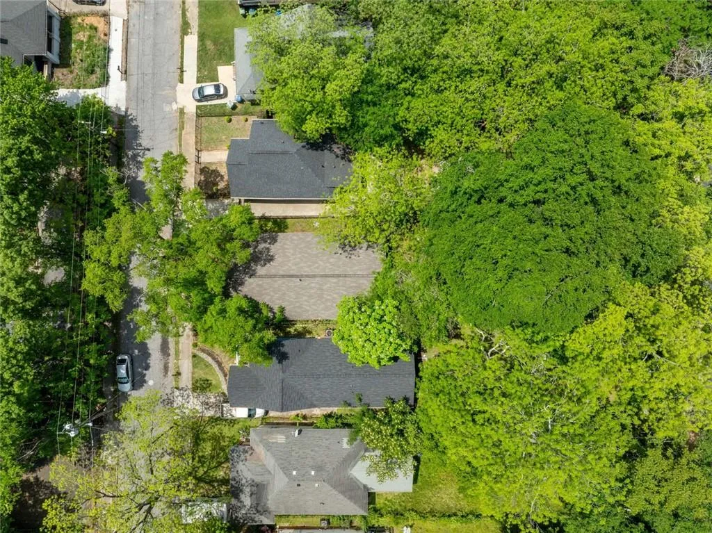 Atlanta, Georgia 30314, United States, 3 Bedrooms Bedrooms, ,2 BathroomsBathrooms,Residential,Active,123686