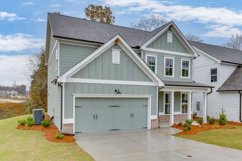 A home in Flowery Branch