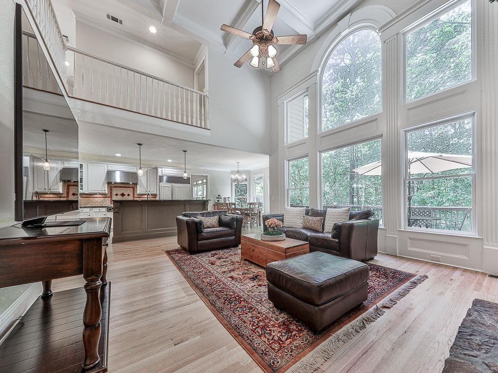 5037 Towne Lake Hills North