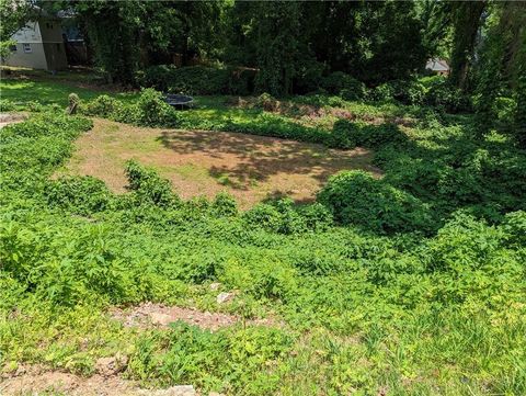 Photo of 826 Gaston Street SW, Atlanta, GA 30310 (MLS # 7223193)