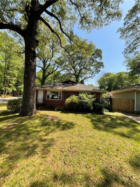810 Clifton Road SE Atlanta GA 30316