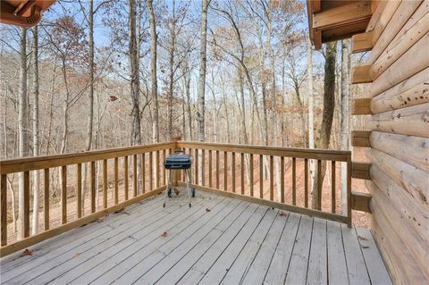 A home in Dawsonville