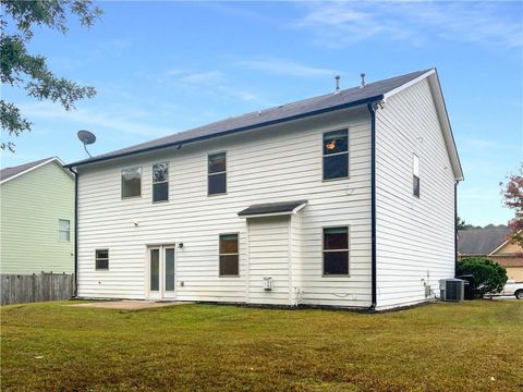 A home in Powder Springs