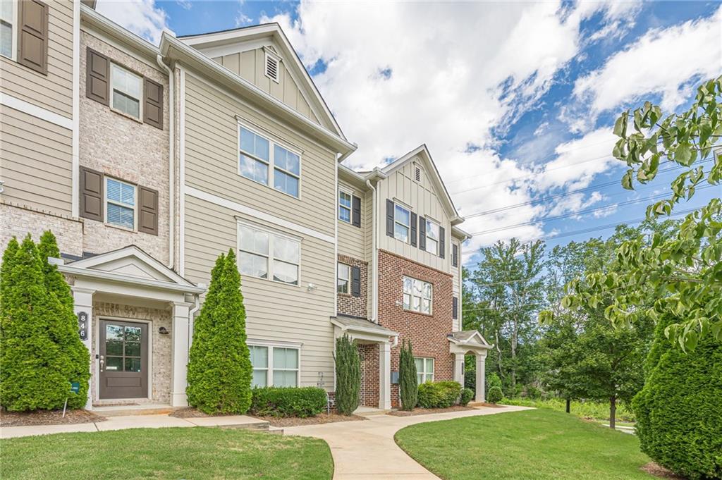 850 Caldwell Circle