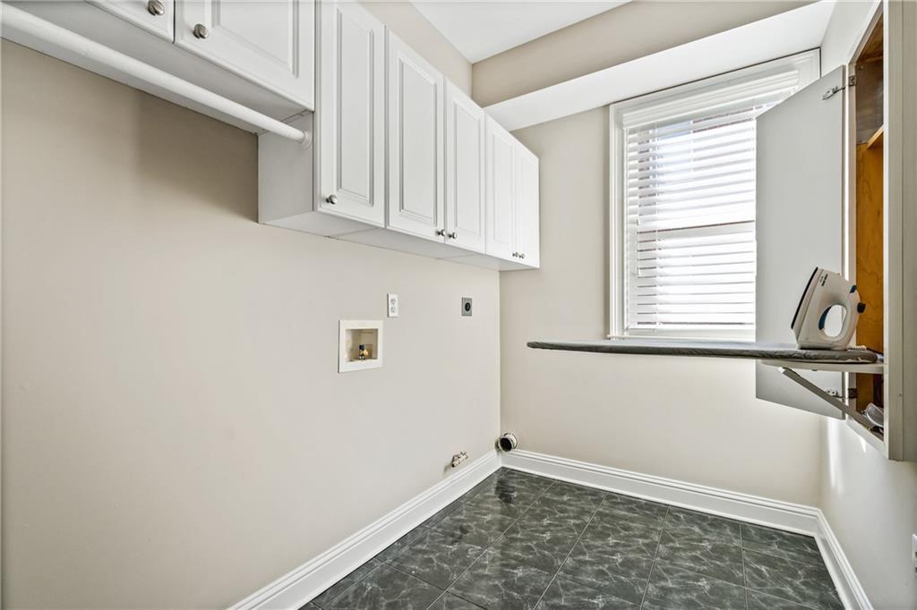 Summit Oaks - Residential