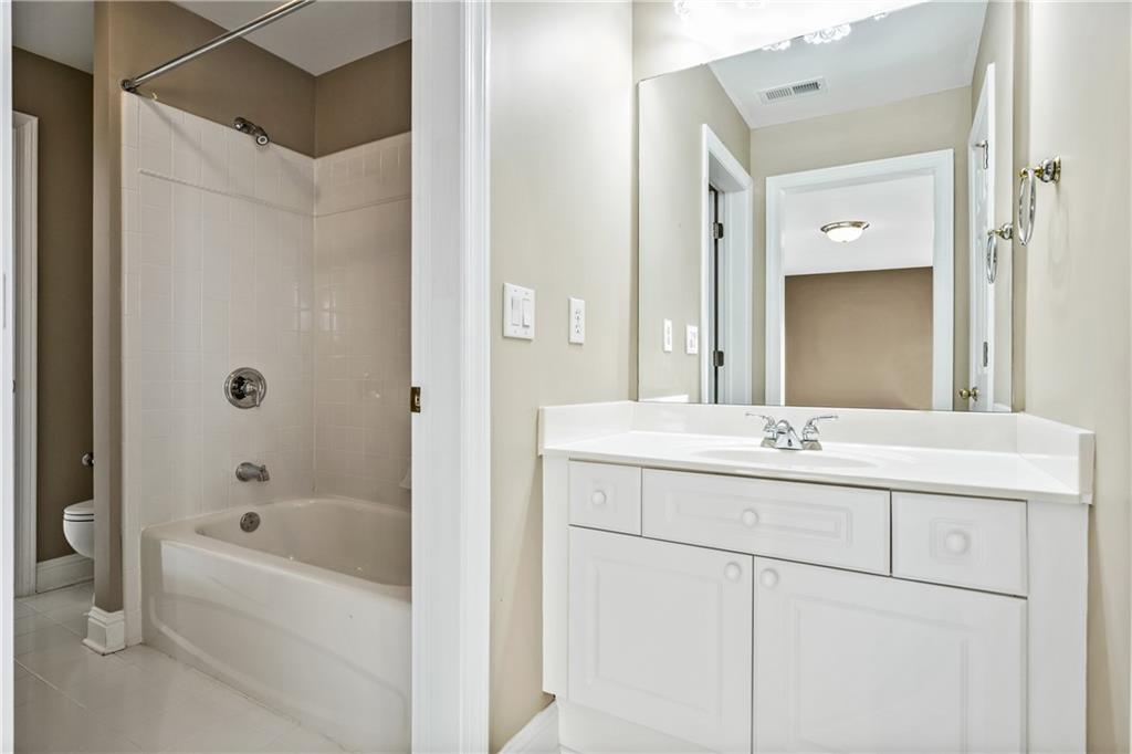 Summit Oaks - Residential