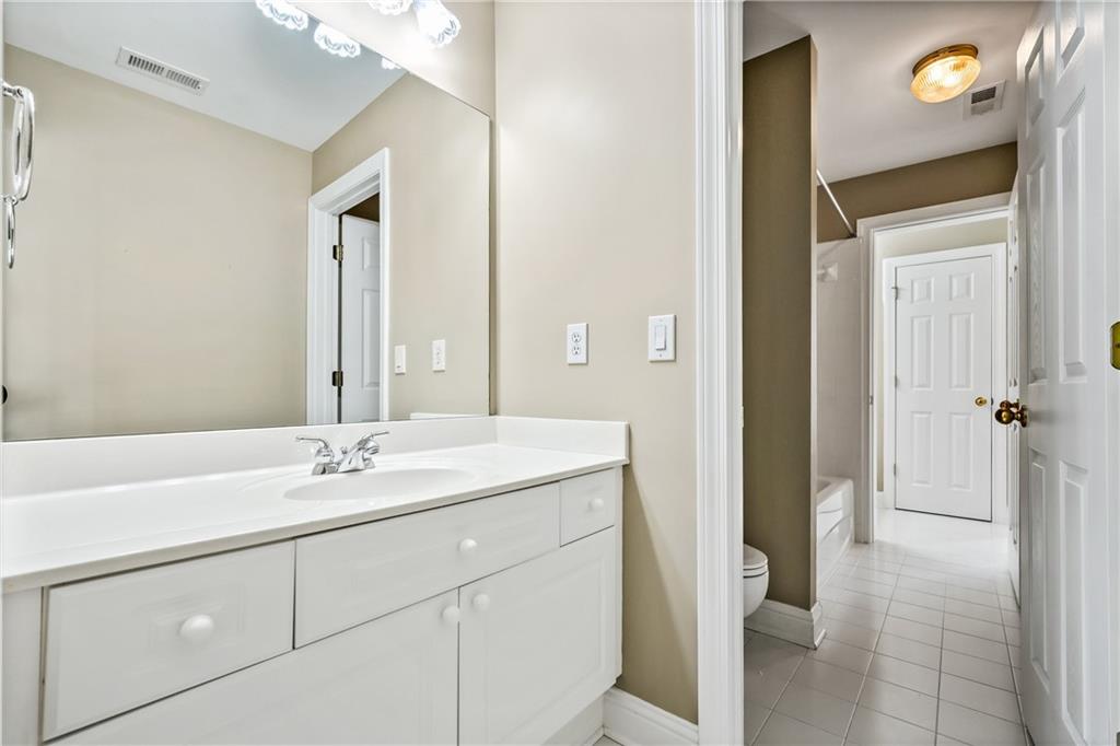 Summit Oaks - Residential