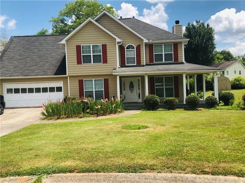 A home in Powder Springs