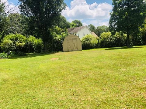 A home in Powder Springs