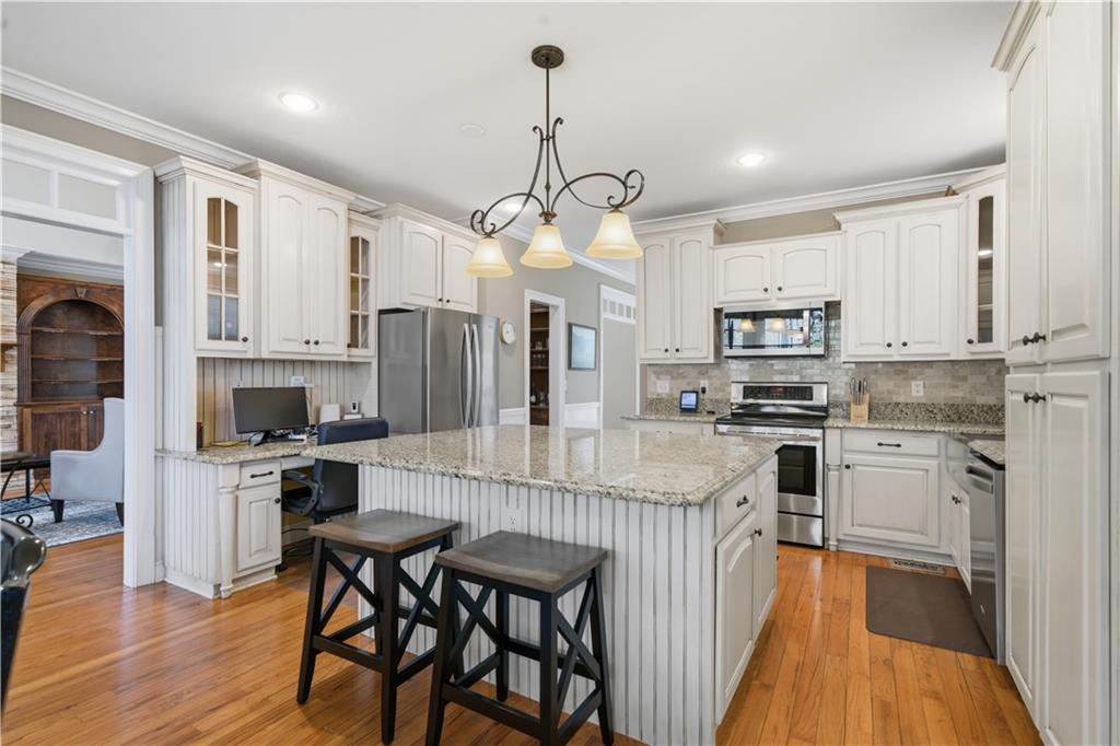 552 Dalrymple Circle