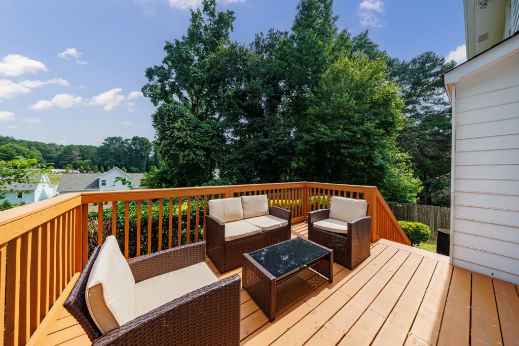 861 Lagoon Court