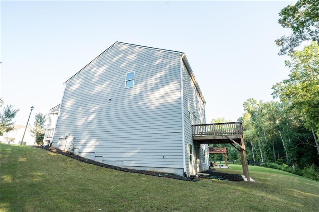 490 Barnwood Lane