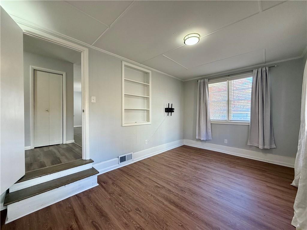 Pine Branch - Residential Lease