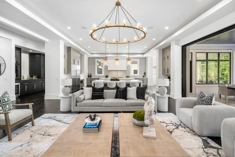 5211 Powers Ferry Road