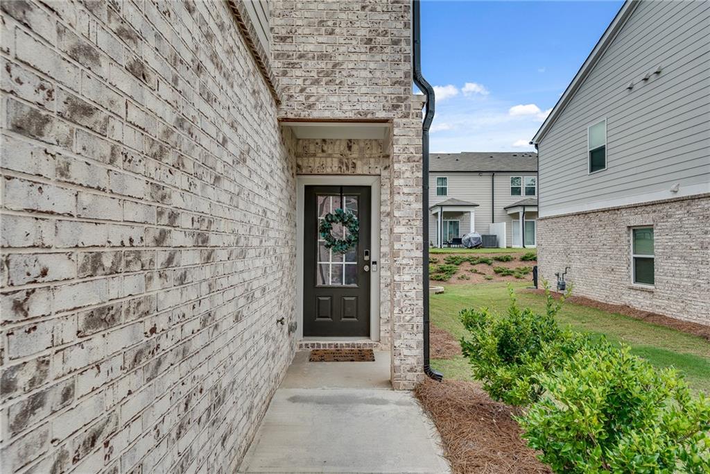 1542 Villageside Court